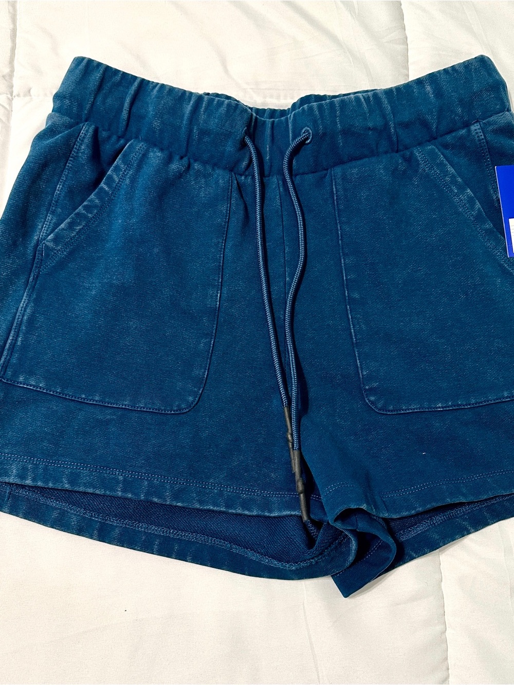 JoyLab Teal Blue Opal Drawstring Pocket Athletic Shorts • Small